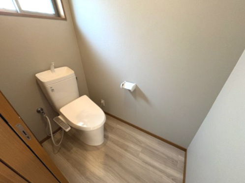 鹿沼市寺町／中古平屋住宅のトイレ|トイレ新品交換