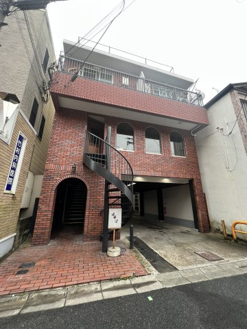 メゾンならまち
