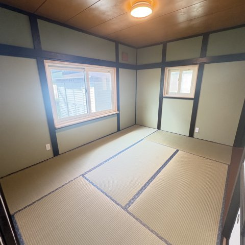 登別市若草町1丁目9-14 中古住宅｜TVモニタ付インターホン 駐車2台