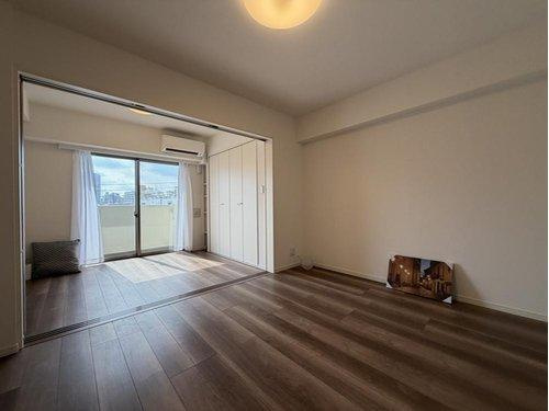 中野区中野６丁目の中古マンションの居間・リビング|室内（2026年6月）撮影