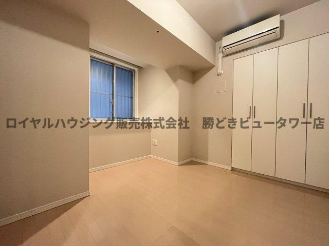 5.8帖の洋室です。