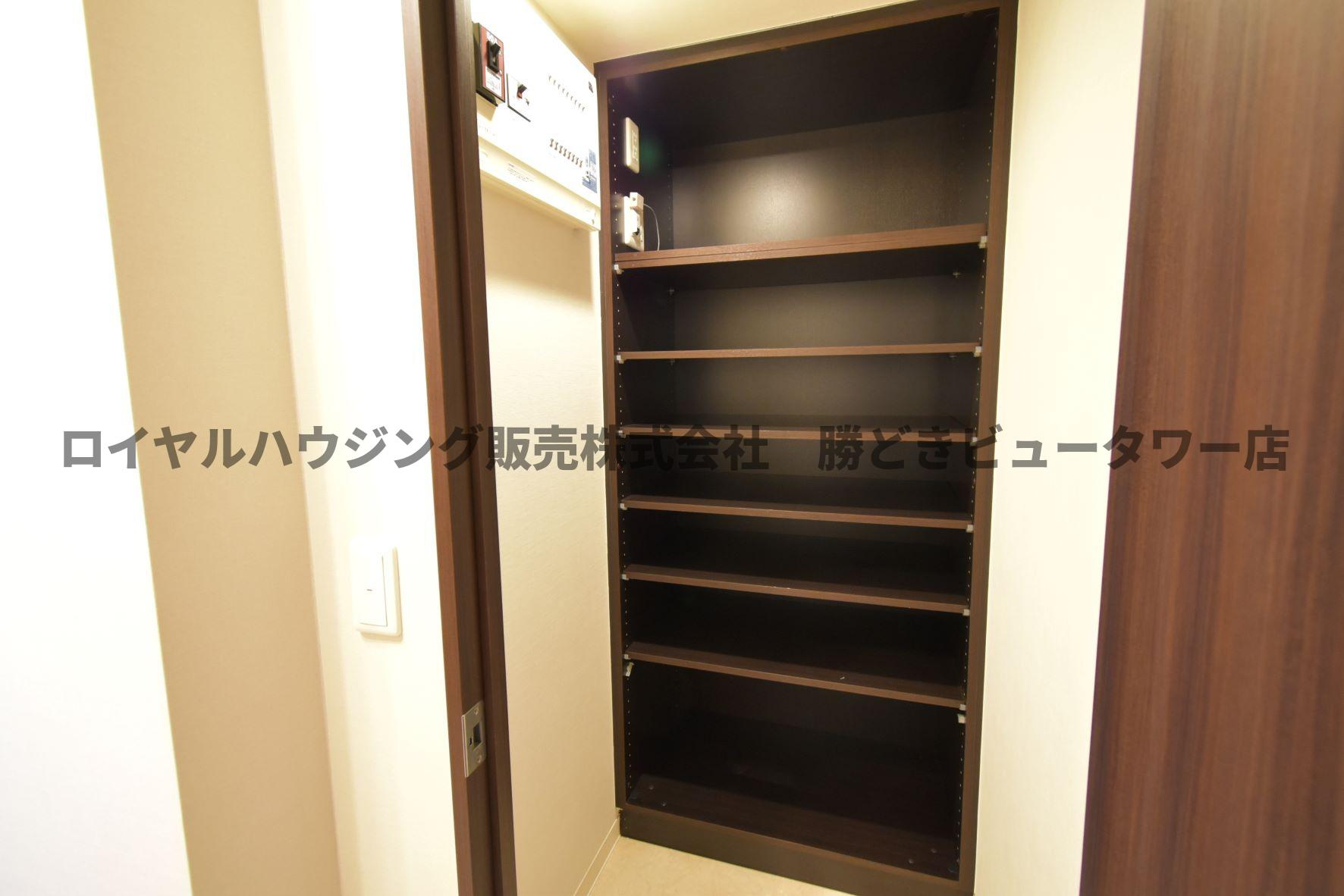 大容量のシューズインクローゼットです。
