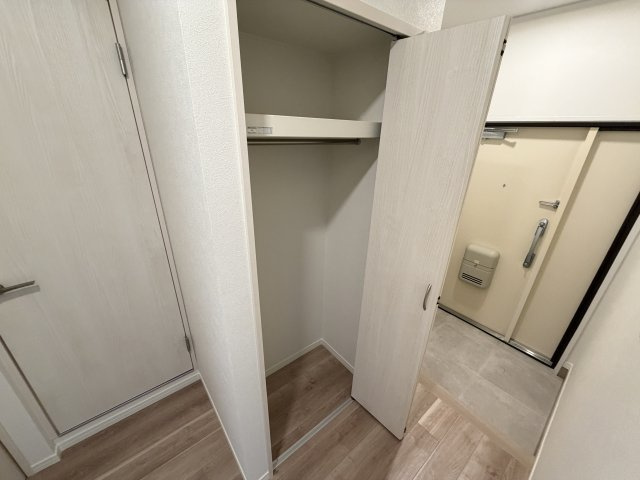 希望ヶ丘ハイツB棟の収納