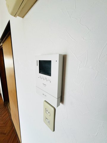 魚住町清水貸家のセキュリティ