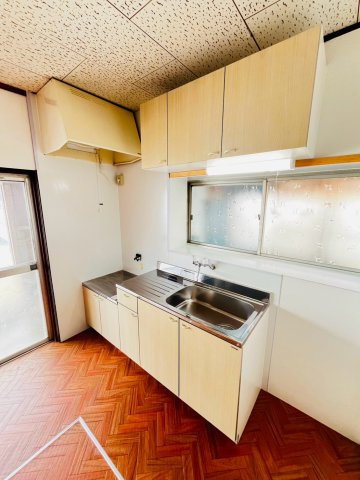 魚住町清水貸家のキッチン