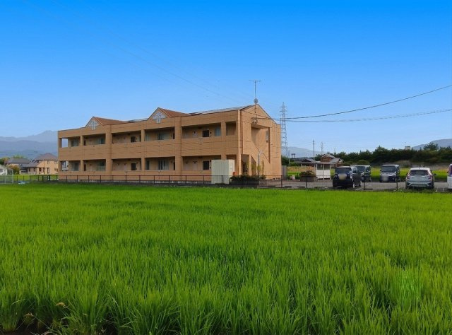西条市新市の一棟アパート