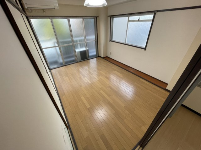 池田マンションの居間・リビング