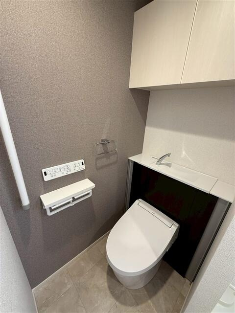 川崎市多摩区西生田２丁目の賃貸マンションの独立洗面台