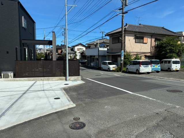 売新築戸建　富士市中里の前面道路含む現地写真