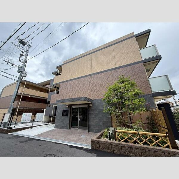 川崎市多摩区西生田２丁目の賃貸マンション
