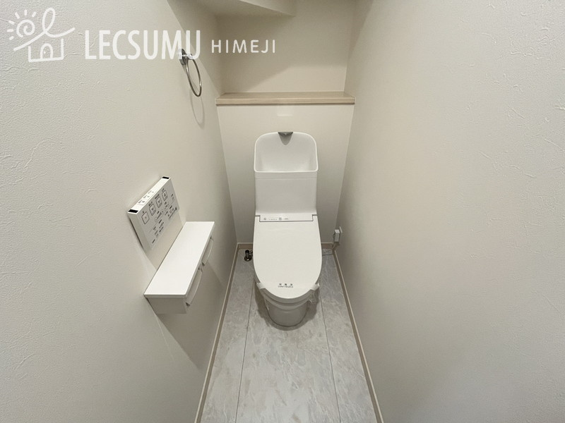 姫路市奥山/中古戸建のトイレ