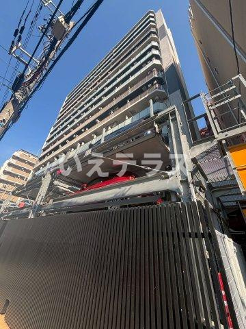 エステムプラザ神戸三宮ルクシアのエントランス