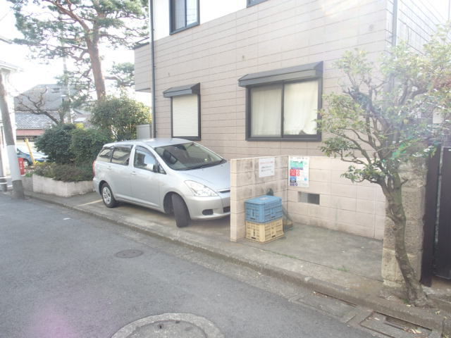 メゾンファミーユ大岡山Ａ棟のその他共用部分|入居者専用ゴミ置場