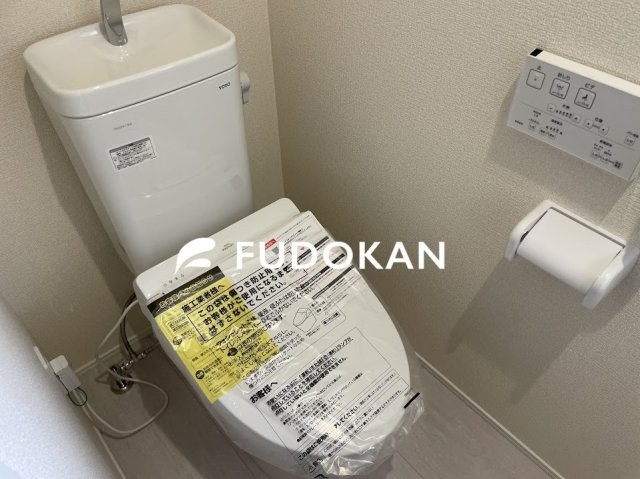 山形市印役町2期【新築建売】2号棟のトイレ|節水タイプのトイレは水道代の節約に繋がります。