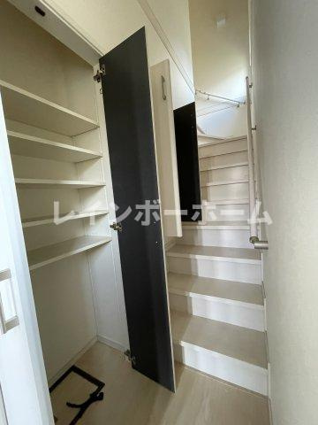 ラシュレの収納|収納豊富です