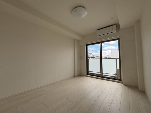 川崎市多摩区西生田２丁目の賃貸マンションの居間・リビング