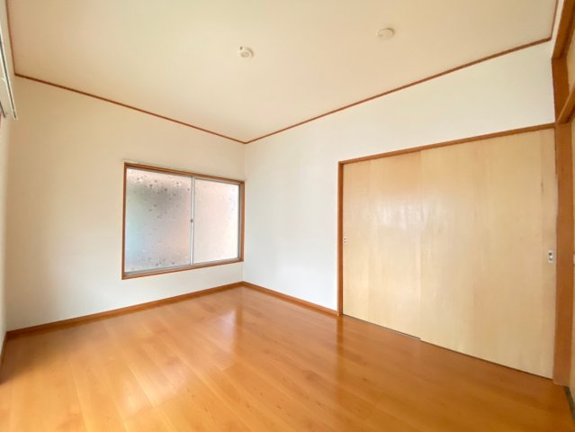 【居間・リビング】 | 根本荘