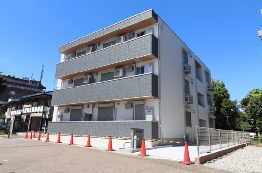 オーヴェスト深大寺