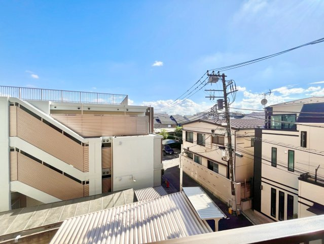 ライオンズマンション大山西町の展望|2026.08.06撮影

現地ご見学希望・資料請求などお気軽にお問い合わせ下さい！
03-5990-5201
