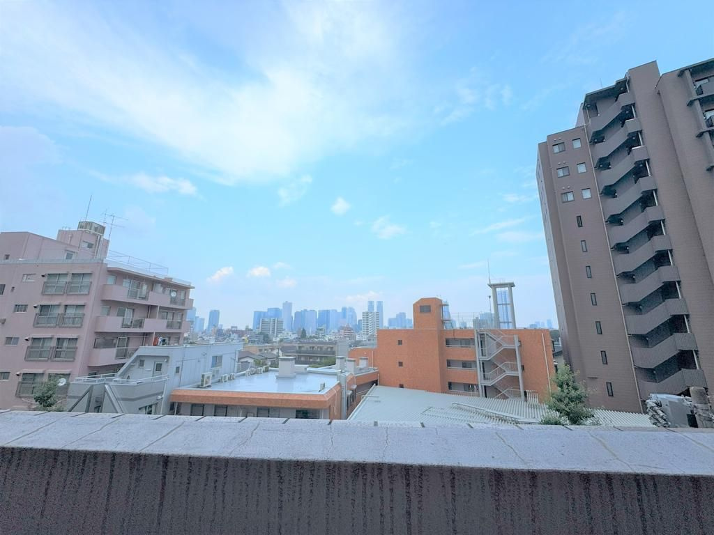 パーセル中野弥生町の展望|現地写真

現地ご見学希望・資料請求などお気軽にお問い合わせ下さい！
03-5990-5201