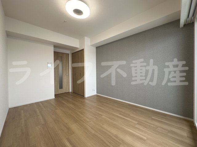 ソルテラス OSAKA EAST GATEの居間・リビング