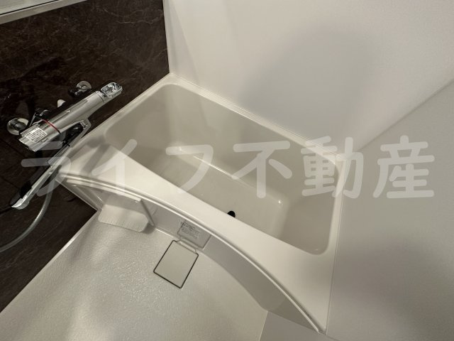 ソルテラス OSAKA EAST GATEの浴室