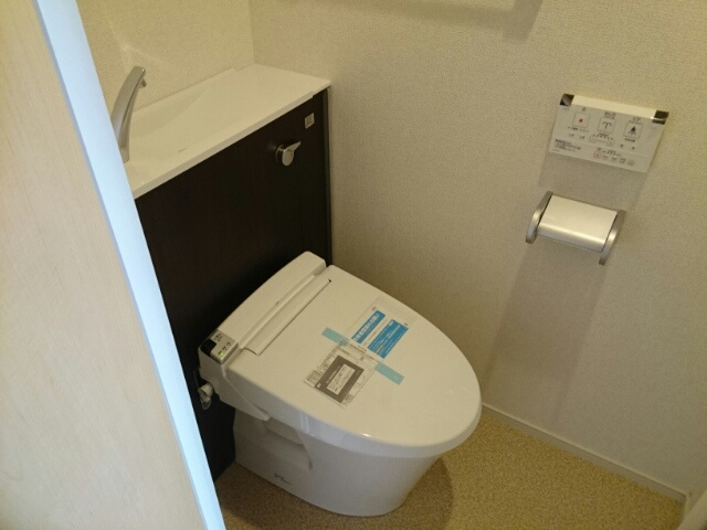 ヌーベルメゾン六甲のトイレ