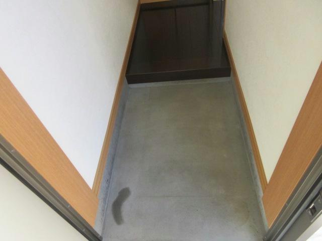 グリーンコーポの玄関