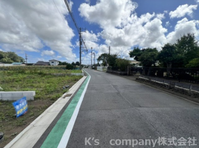 ◎藤沢市獺郷　売地　区画2の前面道路含む現地写真|前面道路の様子です◇