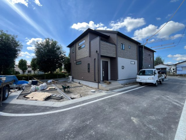 【前面道路含む現地写真】 | 高崎市下豊岡町　新築住宅
