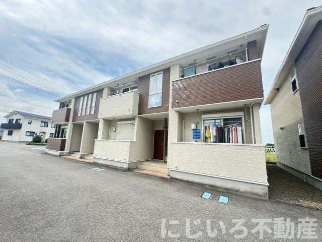 ルミエール下大野Aの外観
