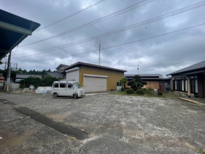 【駐車場】 | 千葉市緑区大高町　事務所兼居宅　5LDK