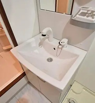 N Residenceの独立洗面台