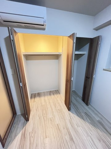 大阪市都島区内代町１丁目の賃貸マンションの収納