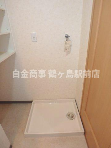 クレアメゾン鶴ヶ島ステーションフロントの内装|洗濯機置き場
