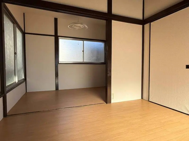 埼玉県ふじみ野市桜ケ丘二丁目 中古戸建の居間・リビング