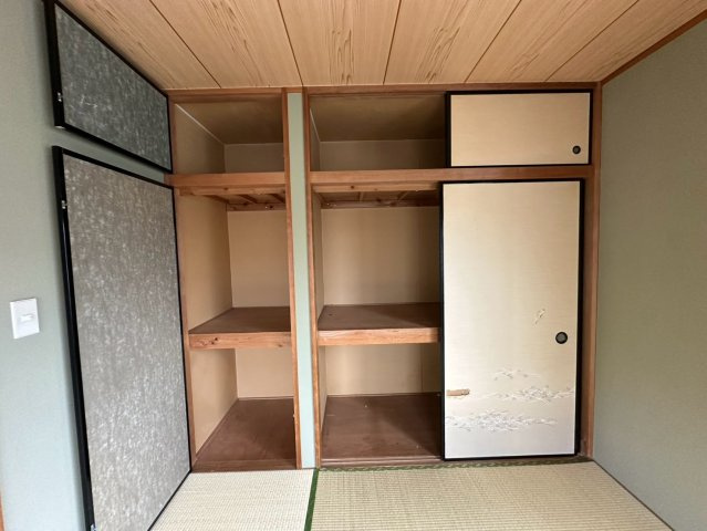 ジュネスの収納