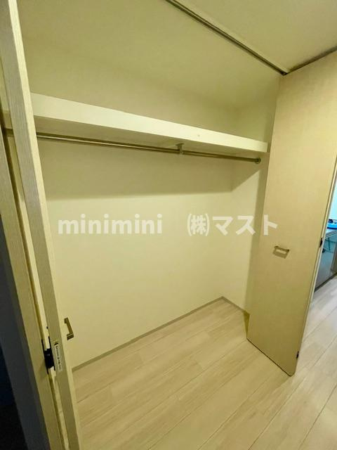 大阪市中央区博労町２丁目の賃貸マンションの収納