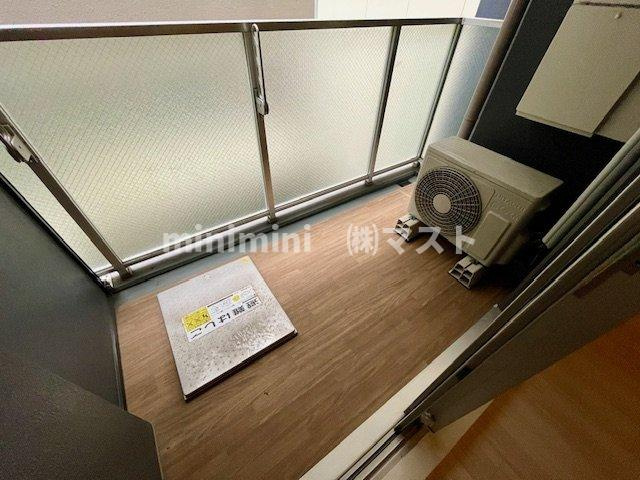 大阪市中央区博労町２丁目の賃貸マンションのバルコニー