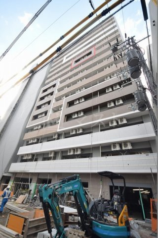 大阪市中央区南船場２丁目の賃貸マンションの外観