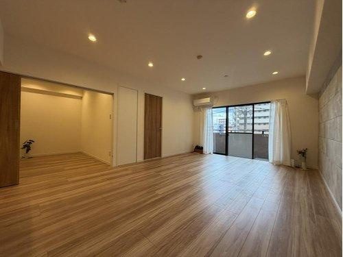 立川市曙町２丁目の中古マンションの居間・リビング|室内（2026年6月）撮影