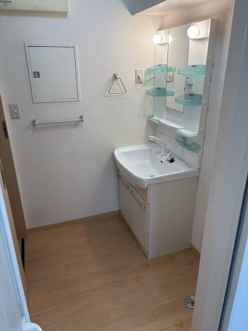 シャリテの洗面所