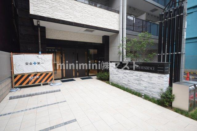 大阪市西区立売堀３丁目の賃貸マンションのエントランス