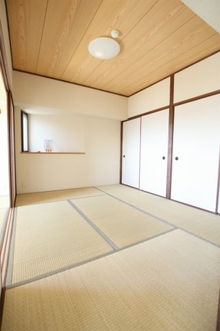 イエローマンション小倉の和室