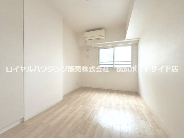 【寝室】
