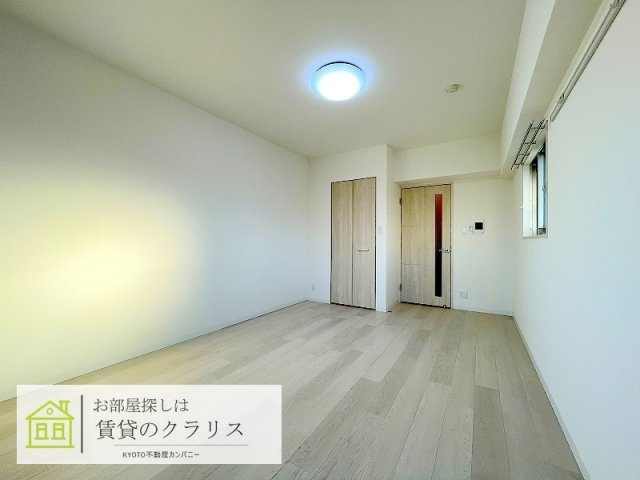 グローリードミール開田の居間・リビング