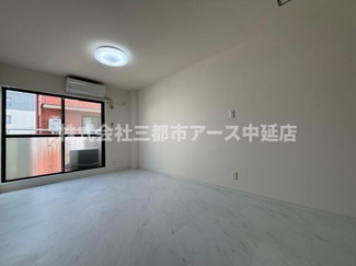 【居間・リビング】 | 桜プレイス戸越公園 | 桜プレイス戸越公園　は三都市アース中延店へお任せください！　ご内覧可能なお部屋は物件現地お待ち合わせご案内可能です！