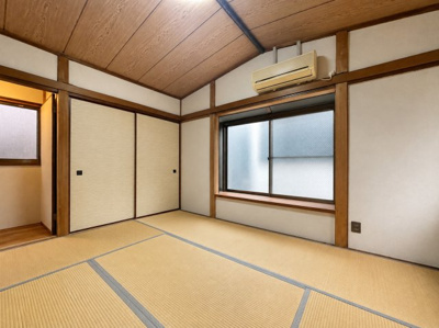 【和室】 | ◆川崎区昭和2丁目　中古戸建◆ | ◆子どものスタディ空間として、あるいは書斎やホビールームとして生活スタイルに合わせて使えるプライベートルーム。居心地のいい落ち着いたインテリアが似合います。※AIで加工しております。