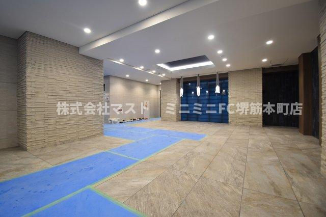 プレサンス堺筋本町ディスティニーのロビー