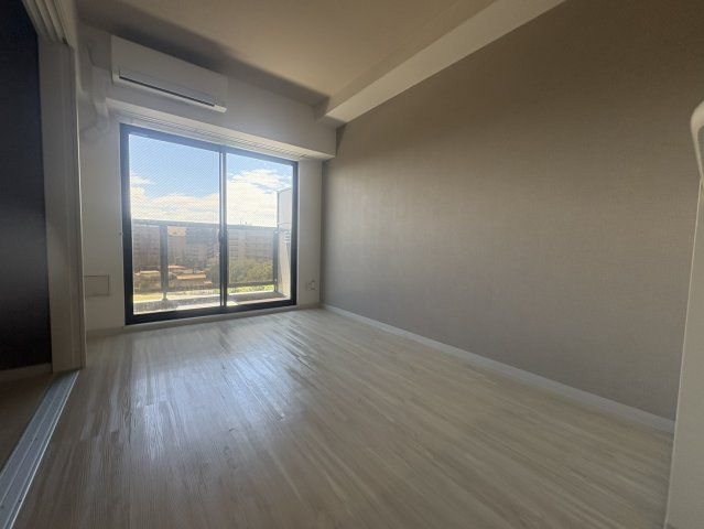 MODERN　PALAZZO江坂AXIAの居間・リビング